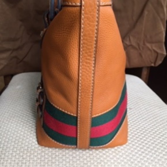 GUCCI Italian leather bag - Tan - Picture 3 of 15